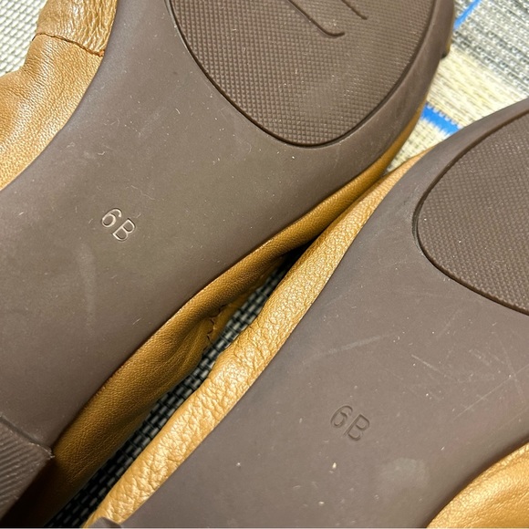 Lauren Ralph Lauren Women’s Betty Flats Round Toe Leather Size 6B 11424 G14 BRN - Picture 12 of 16